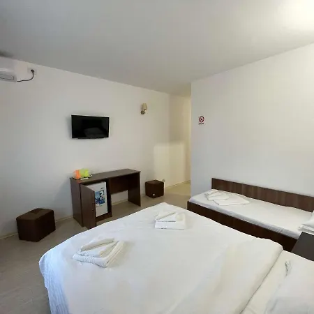 Regal Vila Mamaia